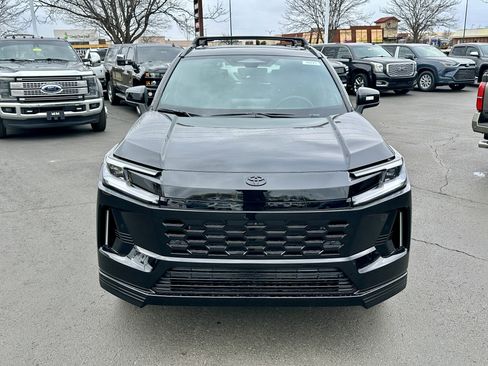 New 2026 Toyota RAV4 FWD image 10