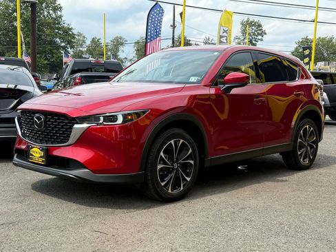 Used 2023 MAZDA CX-5 AWD 2.5 S w/ Premium Plus Pkg image 3