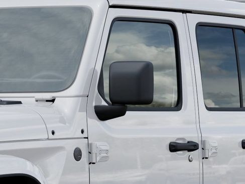 New 2026 Jeep Wrangler Unlimited Sahara AWD/4WD image 19
