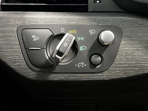 Used 2020 Audi A4 2.0T Prestige w/ Prestige Package image 42