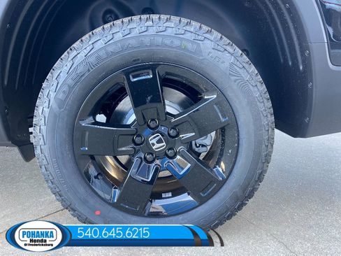New 2026 Honda Ridgeline Black Edition image 13