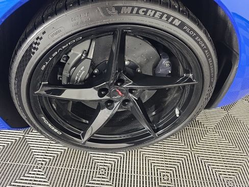 New 2026 Chevrolet Corvette E-Ray AWD/4WD image 10