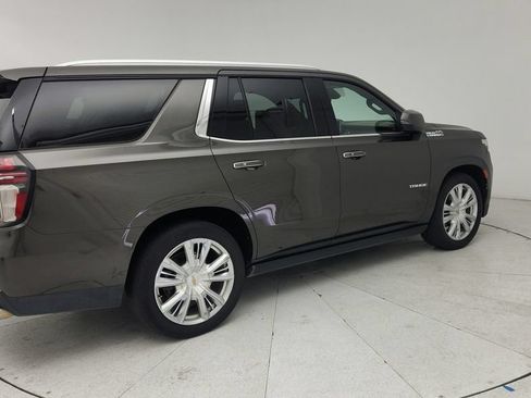 Used 2021 Chevrolet Tahoe High Country RWD image 7