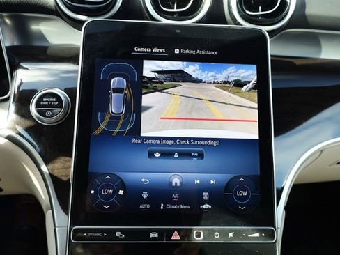 Certified 2025 Mercedes-Benz GLC 300 4MATIC image 21