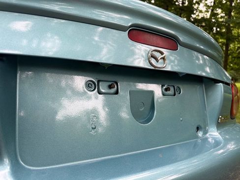 Used 2001 MAZDA MX-5 Miata LS RWD image 28