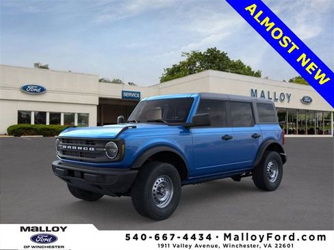 Used 2025 Ford Bronco 4-Door image 1