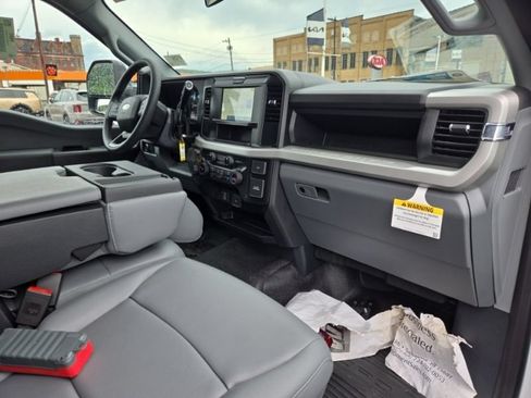 New 2026 Ford F600 4x4 Regular Cab Super Duty w/ XL Chrome Package image 13