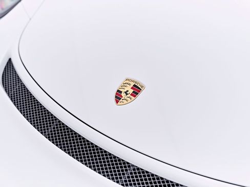 Used 2018 Porsche 911 GT3 RWD image 25
