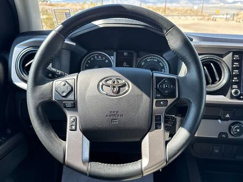 Used 2022 Toyota Tacoma SR5 image 14