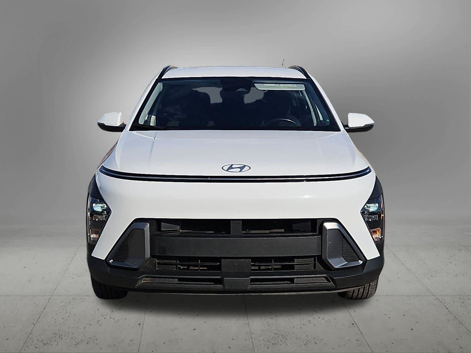 Used 2024 Hyundai Kona SEL FWD image 8