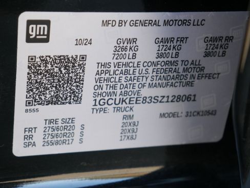 Certified 2025 Chevrolet Silverado 1500 RST AWD/4WD image 35