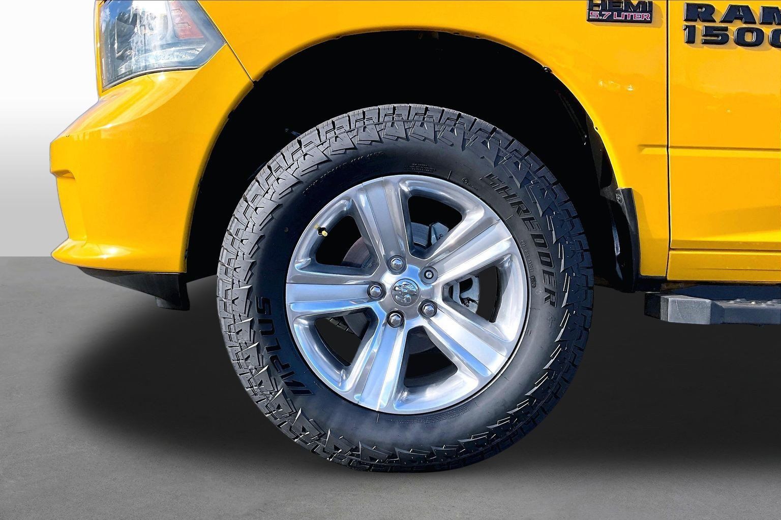 Used 2016 RAM 1500 Sport w/ Stinger Yellow Sport Package AWD/4WD image 8