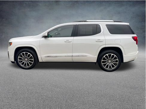 Used 2021 GMC Acadia Denali w/ Denali Ultimate Package AWD/4WD image 10