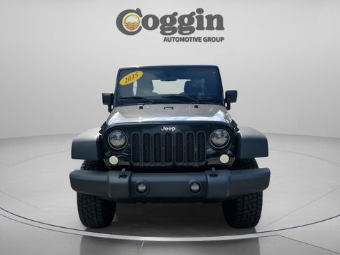 Used 2015 Jeep Wrangler Unlimited Sport w/ Trailer Tow Group AWD/4WD image 4