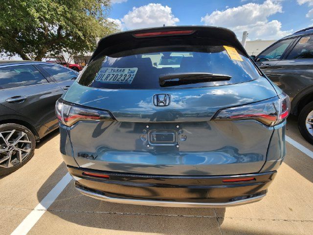 Used 2026 Honda HR-V EX-L image 5
