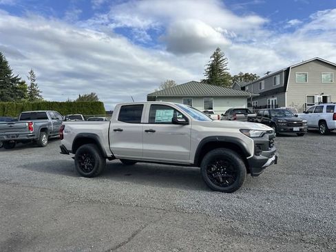 New 2026 Chevrolet Colorado Trail Boss AWD/4WD image 7