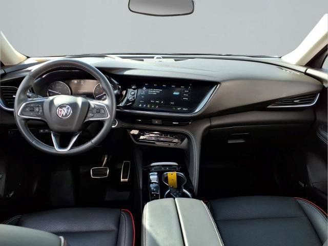 Used 2022 Buick Envision Essence w/ Technology Package I FWD image 7