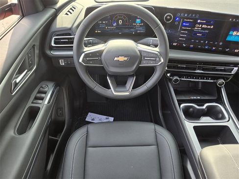 New 2026 Chevrolet Traverse LT w/ LPO, Floor Liner Package image 12