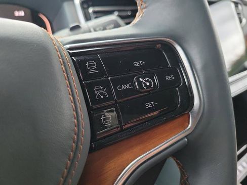 Used 2023 Jeep Grand Wagoneer Series II image 60