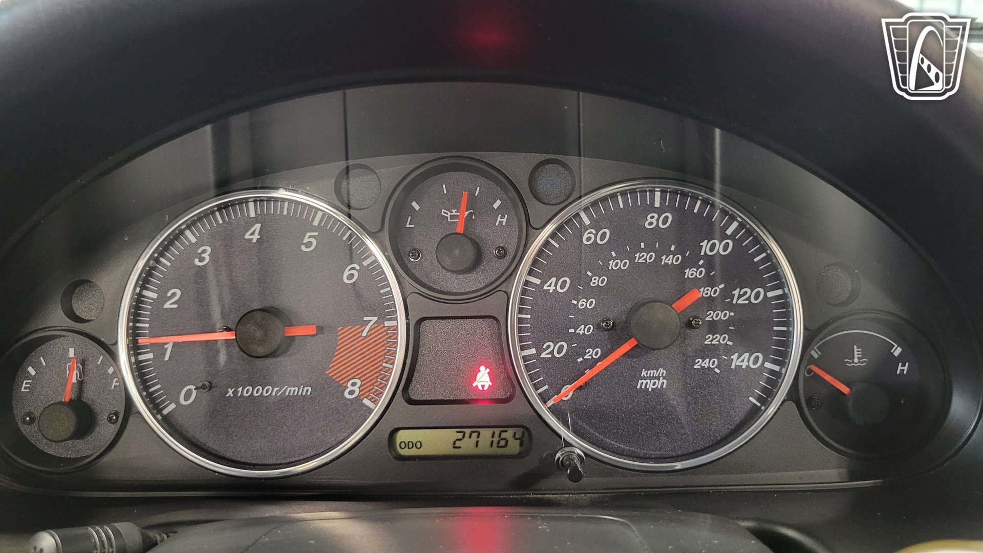 Used 1999 MAZDA MX-5 Miata RWD image 3