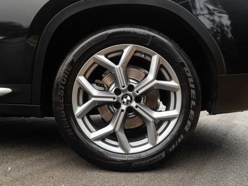 Used 2023 BMW X4 xDrive30i w/ Convenience Package image 21