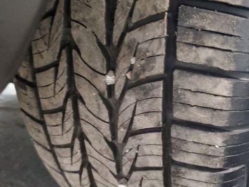 Used 2010 Suzuki SX4 AWD Hatchback image 29