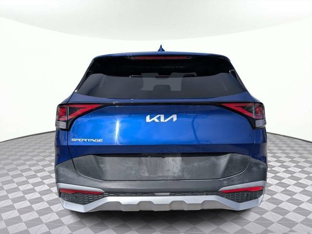 Used 2023 Kia Sportage EX FWD image 4