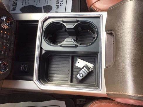 Used 2019 Ford F250 King Ranch image 13