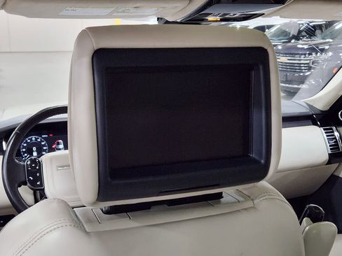 Used 2019 Land Rover Range Rover Supercharged image 53