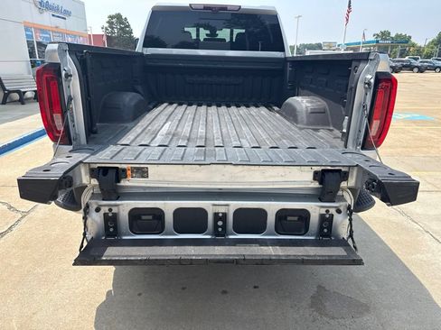 Used 2023 GMC Sierra 2500 Denali w/ Technology Package AWD/4WD image 28