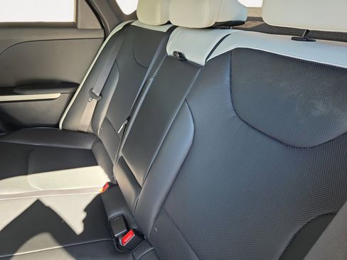 Certified 2025 Kia K4 GT-Line w/ GT-Line Premium Package image 22