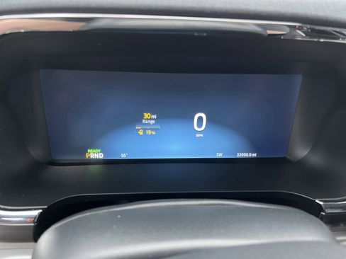 Used 2023 Ford F150 Lightning XLT image 19