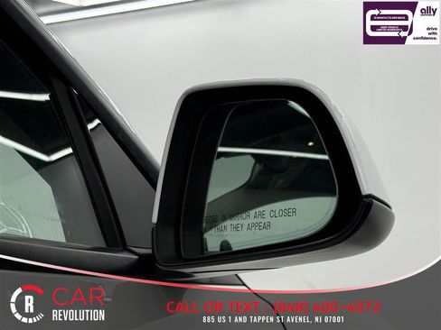 Used 2022 Tesla Model 3 Long Range AWD/4WD image 35