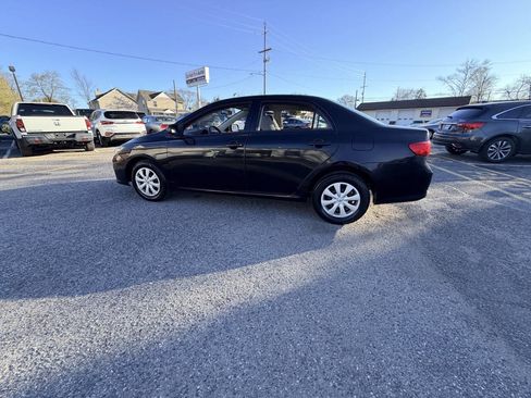 Used 2010 Toyota Corolla LE FWD image 42