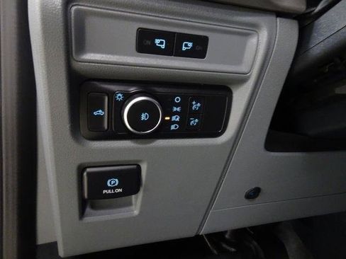 Used 2022 Ford F150 XL w/ Trailer Tow Package AWD/4WD image 24