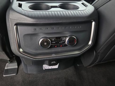 New 2026 Ford Expedition Tremor image 18