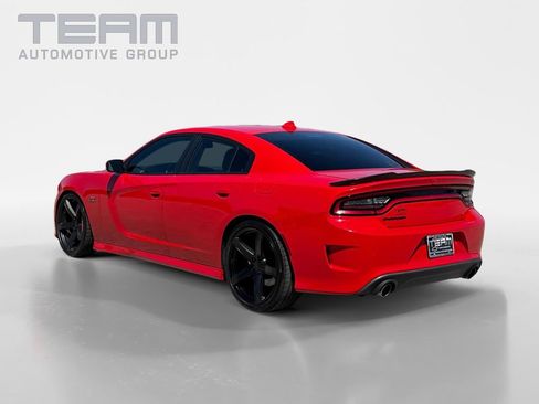 Used 2019 Dodge Charger Scat Pack w/ Dynamics Package RWD image 5