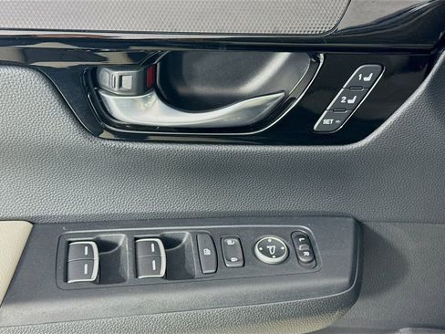Used 2025 Honda CR-V EX-L image 22