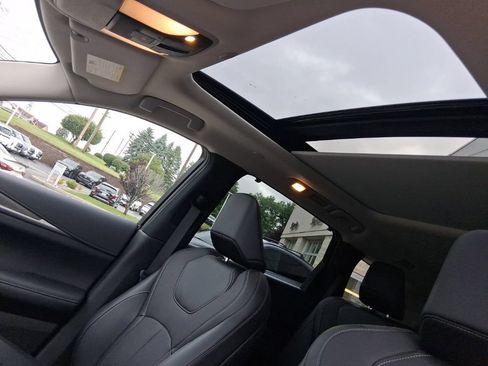 Certified 2026 INFINITI QX60 Luxe w/ Cargo Package AWD/4WD image 26