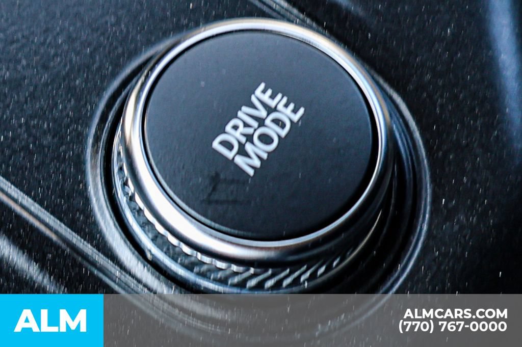 Used 2025 Ford Explorer Active RWD image 42