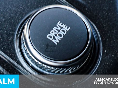 Used 2025 Ford Explorer Active RWD image 42