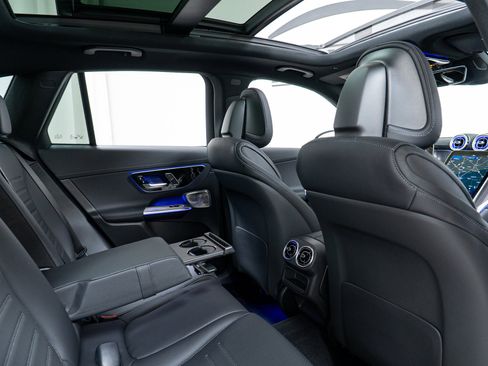 New 2026 Mercedes-Benz GLC 300 4MATIC image 23