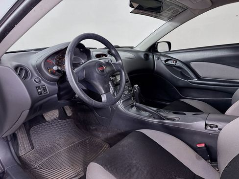 Used 2005 Toyota Celica GT FWD image 9