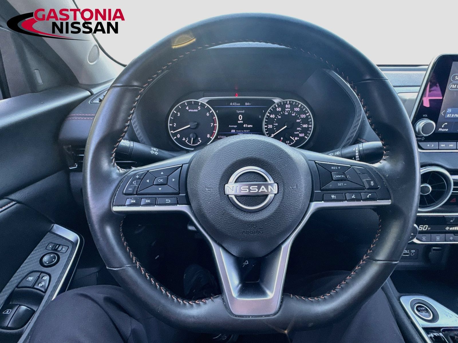 Used 2025 Nissan Sentra SR FWD image 14