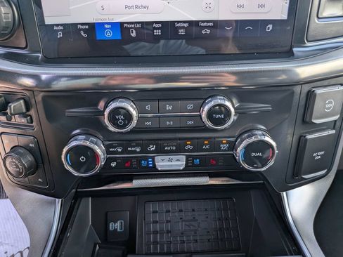 Used 2024 Ford F150 Platinum w/ Equipment Group 702A High AWD/4WD image 26
