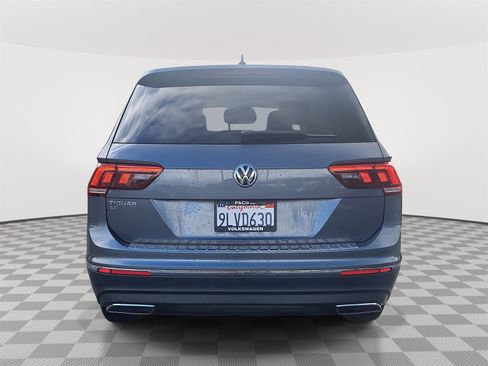 Used 2020 Volkswagen Tiguan SE image 6