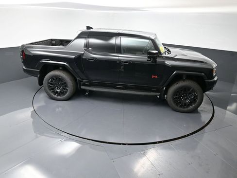 New 2025 GMC Hummer EV 2X w/ LPO, Sport Package image 38