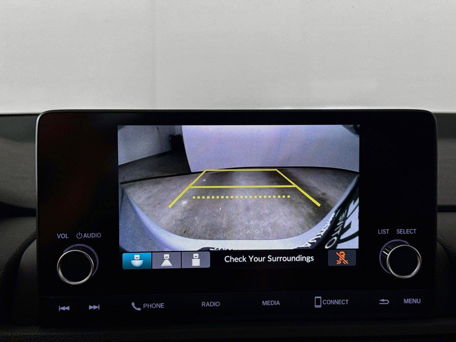 Used 2024 Honda CR-V EX image 6