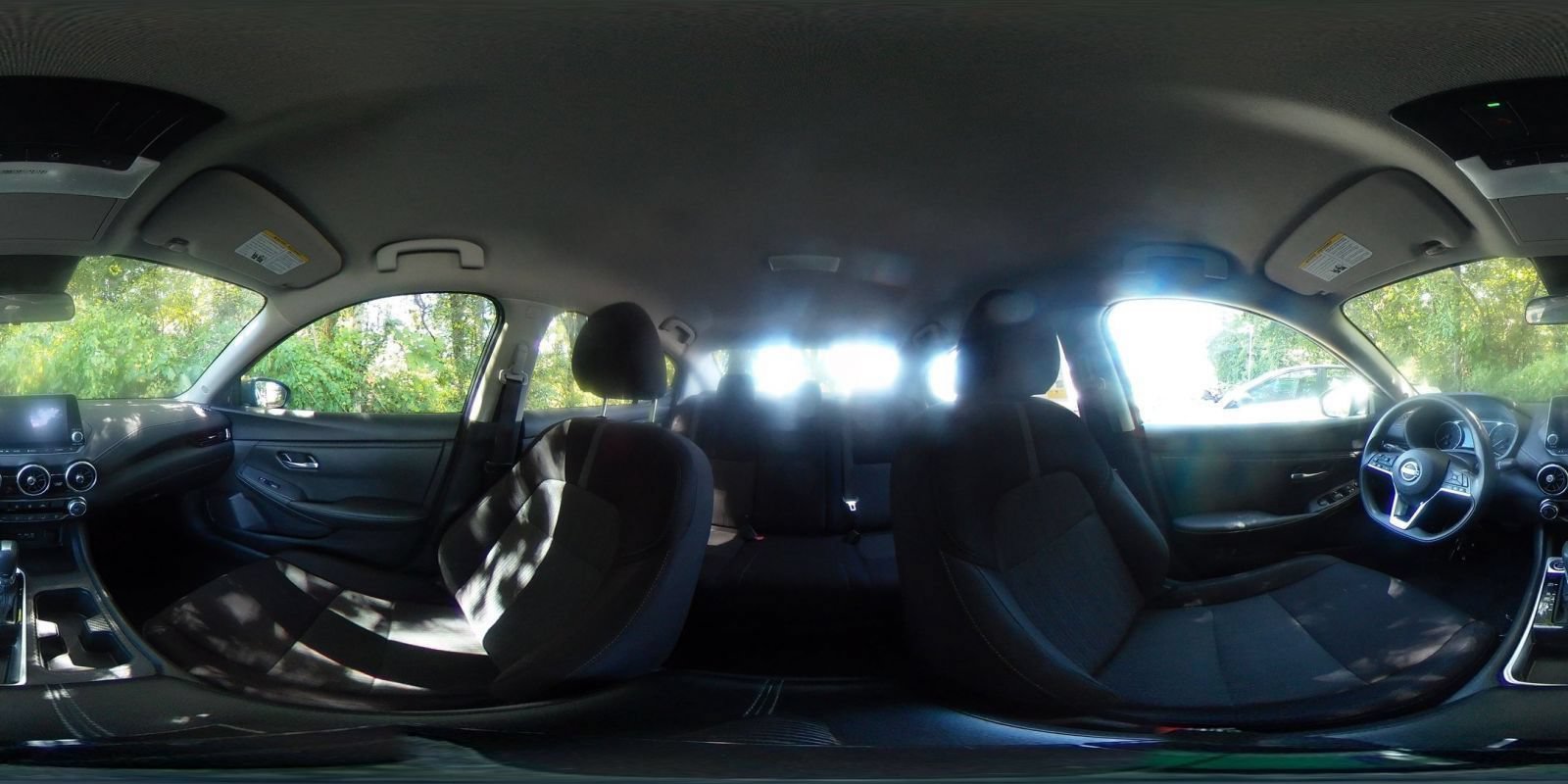 Used 2025 Nissan Sentra SV FWD image 43