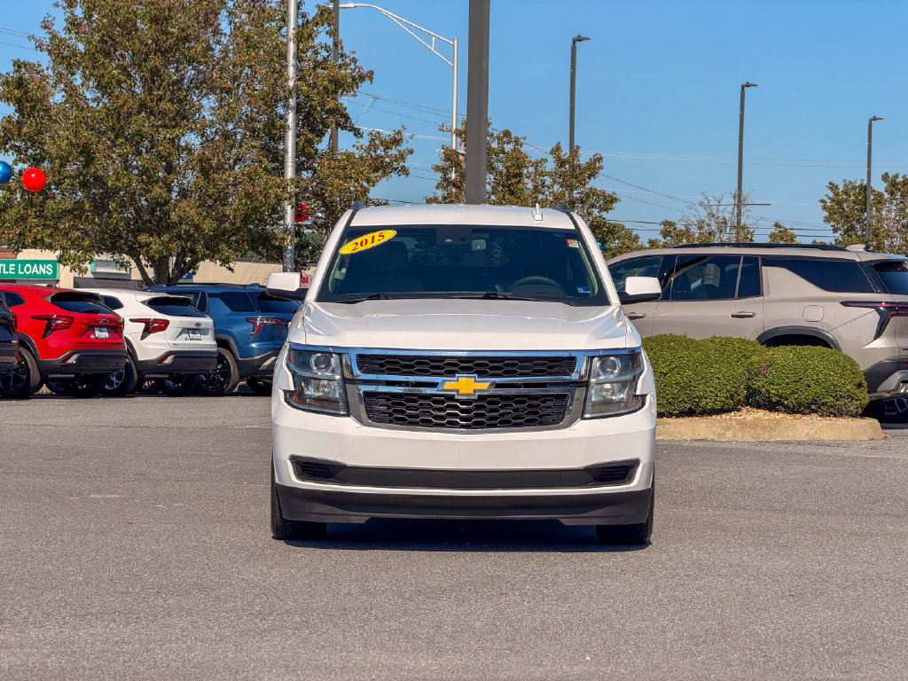 Used 2016 Chevrolet Suburban LT RWD image 2